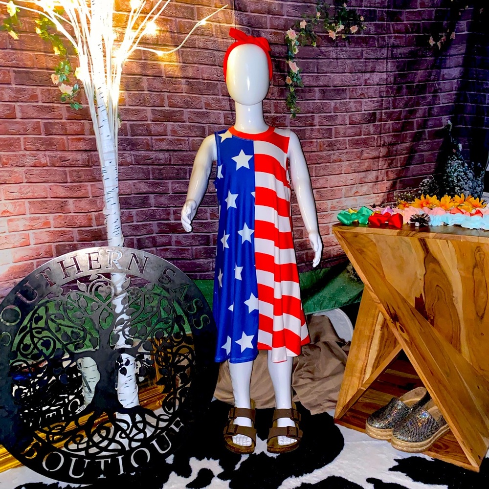 Child’s American Flag dress.